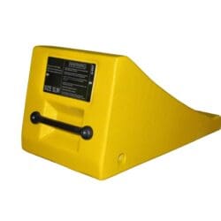 CALE DE ROUE URÉTHANE POUR PNEU 86.6"-137.8" AME